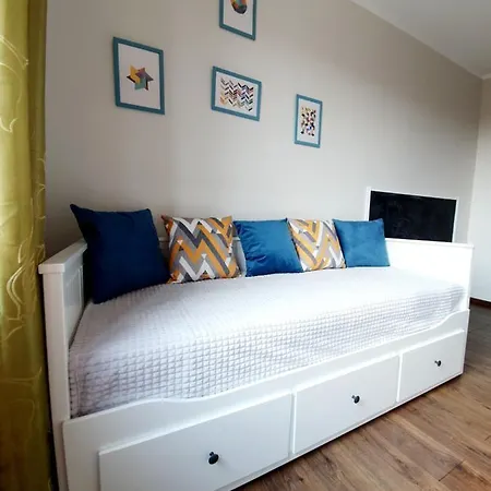 Apartament Na Jagodnie - Klima, Parking, Spokoj Apartman